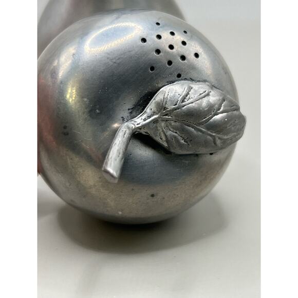 Silver Plated Salt and Pepper Shakers Apple and Pear - Picture 3 of 6